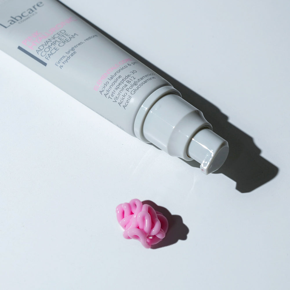 Crema facial con ácido hialurónico rosa