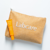 Pochette Summer Labcare + 1 DOUBLE C DE REGALO