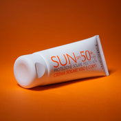 SUN SPF 50+ Protezione solare molto alta