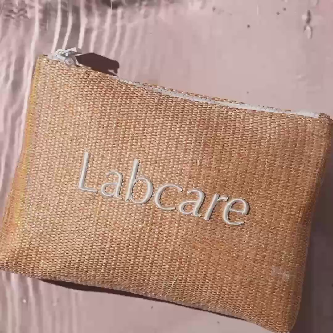 Pochette Summer Labcare + 1 DOUBLE C DE REGALO