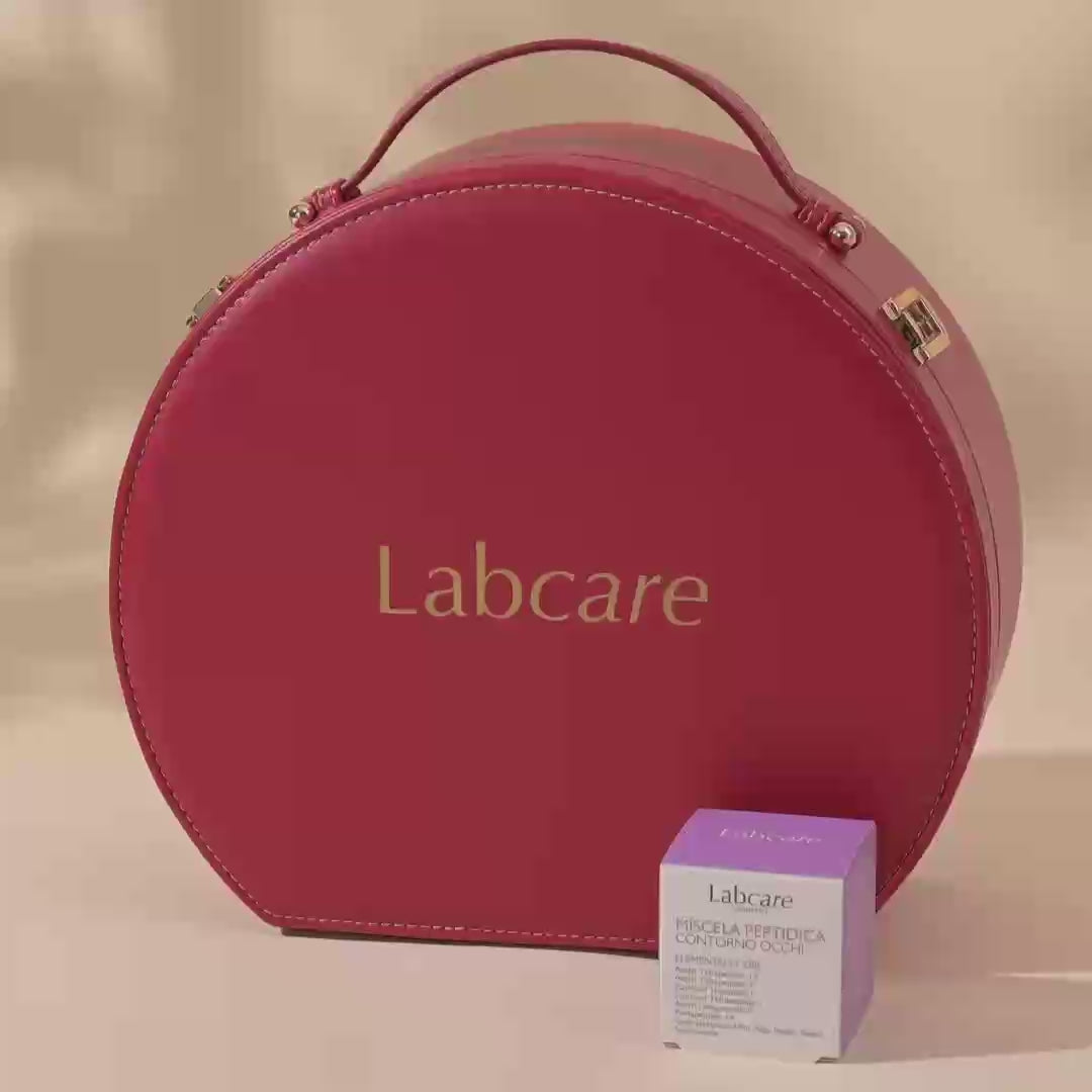 Travel Vanity Case + MISCELA PEPTIDICA OCCHI in regalo.
